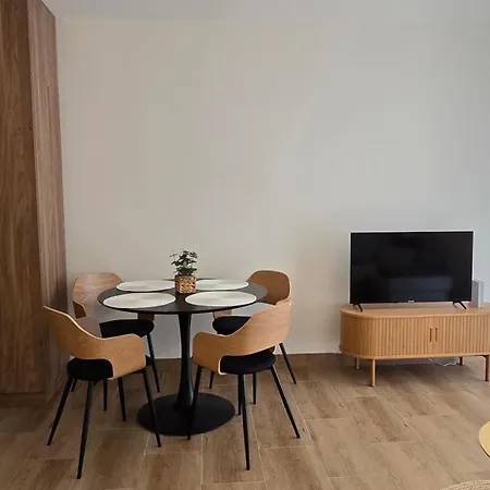 Apartament Paderewski Iii Apartamento Bielawa (Dzierzoniow)